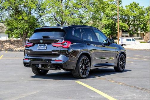 2023 BMW X3 M40i