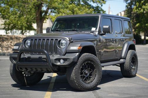 Granite Crystal Metallic Clearcoat 2021 Jeep Wrangler Unlimited Sport Altitude