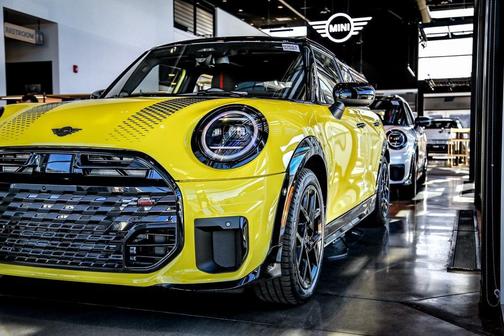 2025 MINI Hardtop Cooper S