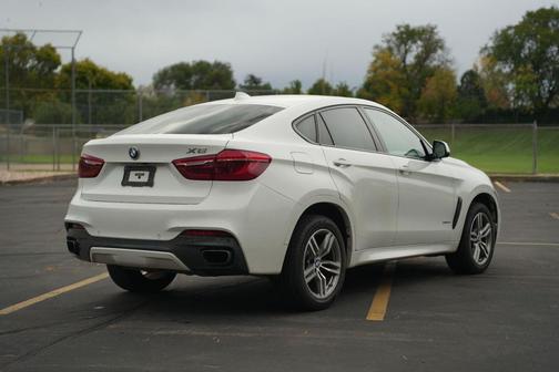 Alpine White 2015 BMW X6 xDrive50i