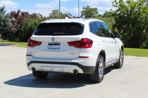 Photo 5 of 40 of 2020 BMW X3 xDrive30i