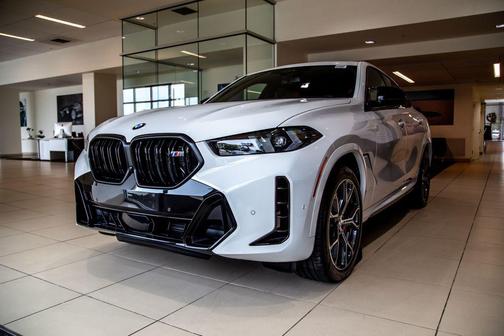Alpine White 2027 BMW X6 M60i
