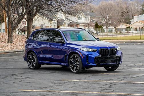 2024 BMW X5 M60i