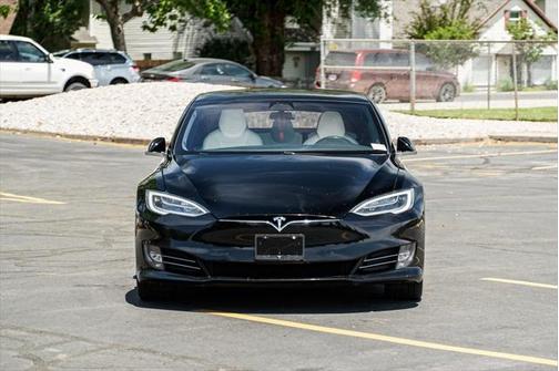 2019 Tesla Model S 75D