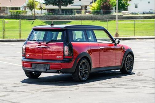 2011 MINI Cooper Clubman Base