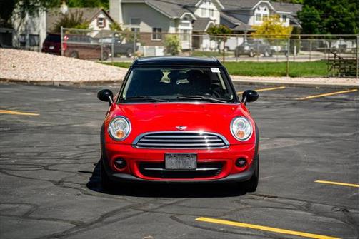 2011 MINI Cooper Clubman Base