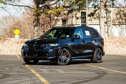 2025 BMW X5 M60i