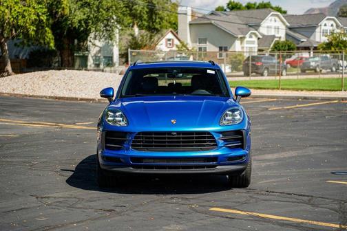 2021 Porsche Macan Base