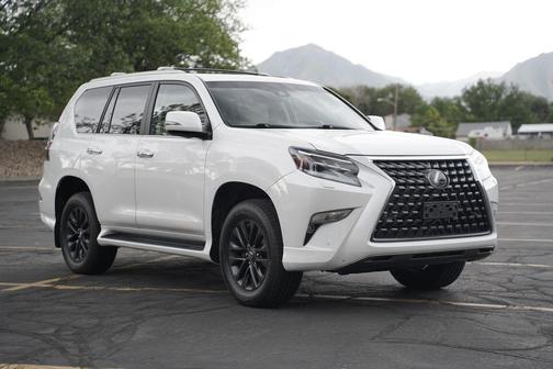 Starfire Pearl 2021 Lexus GX 460 Premium