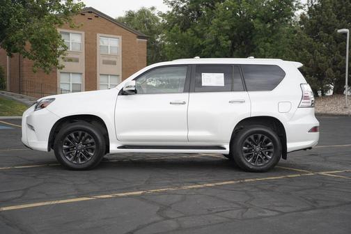 Starfire Pearl 2021 Lexus GX 460 Premium