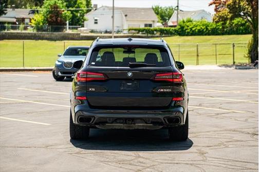 2020 BMW X5 M50i