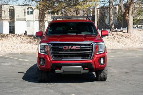2022 GMC Yukon 4WD AT4