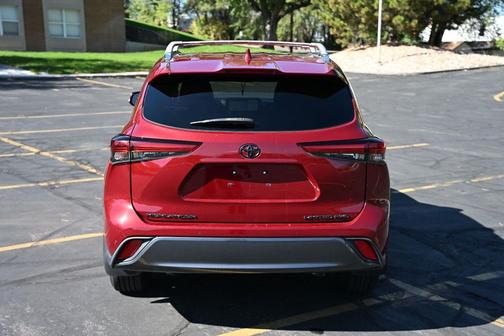 Ruby Flare Pearl 2020 Toyota Highlander Limited