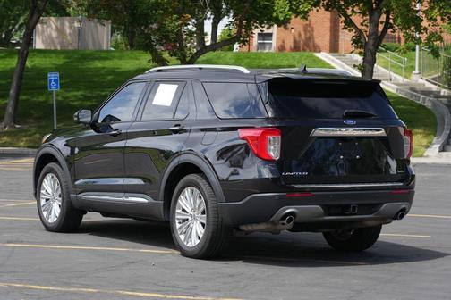 Agate Black Metallic 2021 Ford Explorer Limited