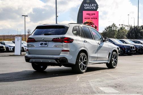 2026 BMW X5 M60i