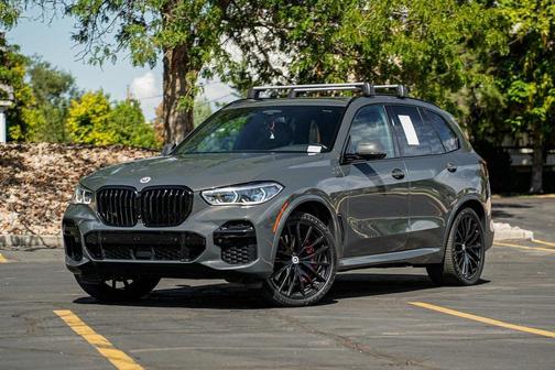 2023 BMW X5 M50i