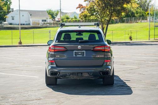 2023 BMW X5 M50i
