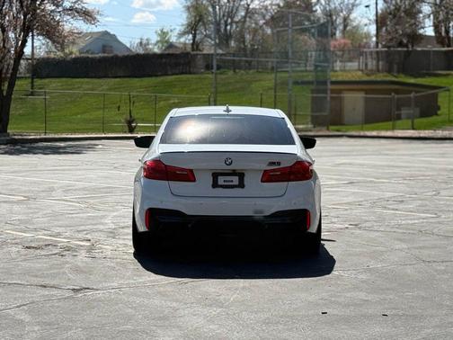 Alpine White 2019 BMW M5 Competition