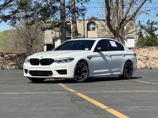 Alpine White 2019 BMW M5 Competition