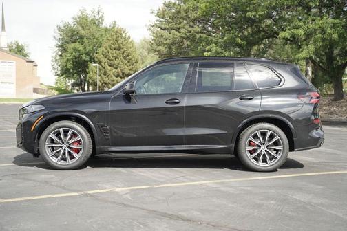 Black Sapphire Metallic 2026 BMW X5 xDrive40i