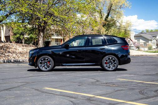 Black Sapphire Metallic 2026 BMW X3 30 xDrive