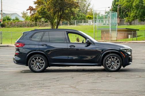 2022 BMW X5 PHEV xDrive45e