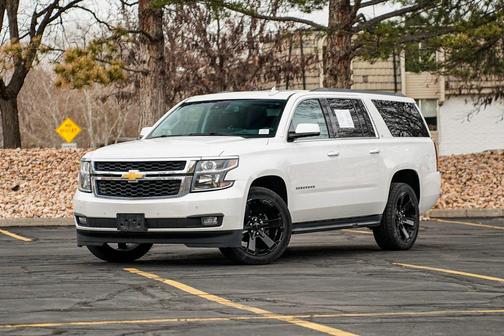 2017 Chevrolet Suburban LT