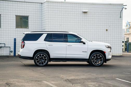 2024 Chevrolet Tahoe 4WD RST