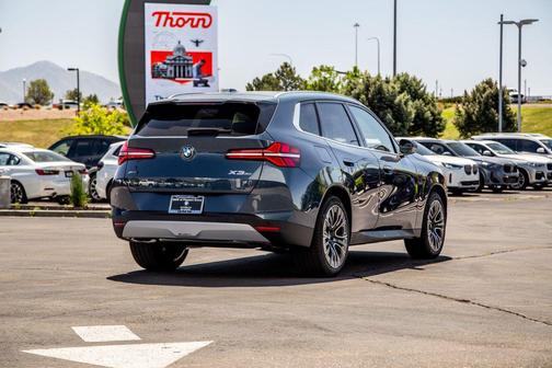Arctic Race Blue Metallic 2026 BMW X3 30 xDrive