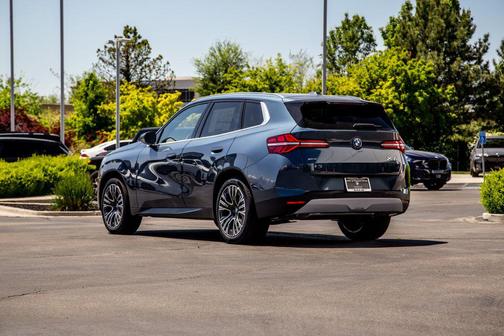 Arctic Race Blue Metallic 2026 BMW X3 30 xDrive