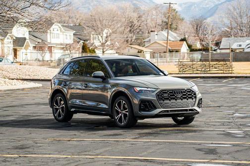 2025 Audi Q5 45 S line Prestige