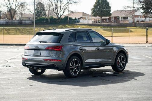 2025 Audi Q5 45 S line Prestige