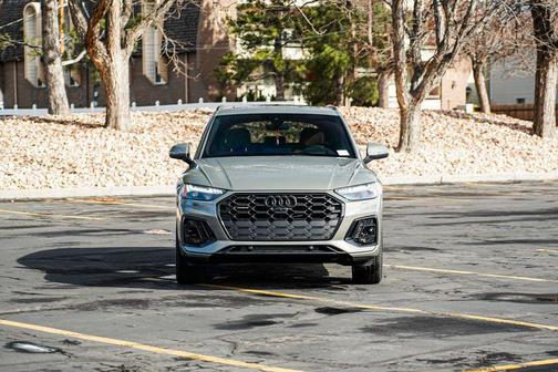 2025 Audi Q5 45 S line Prestige
