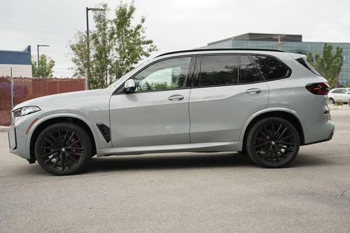 Brooklyn Grey Metallic 2026 BMW X5 xDrive40i