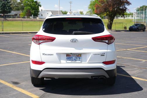 Dazzling White 2017 Hyundai TUCSON Limited