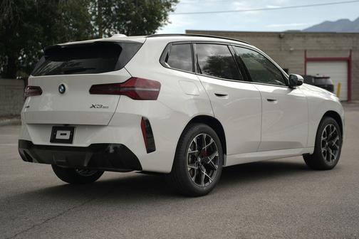 Alpine White 2026 BMW X3 30 xDrive