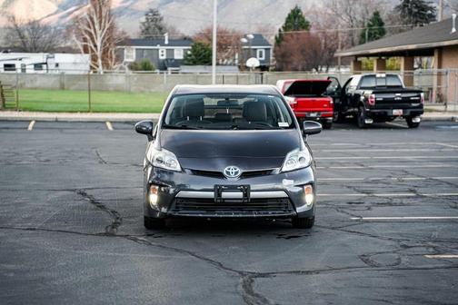 2014 Toyota Prius Plug-in Base