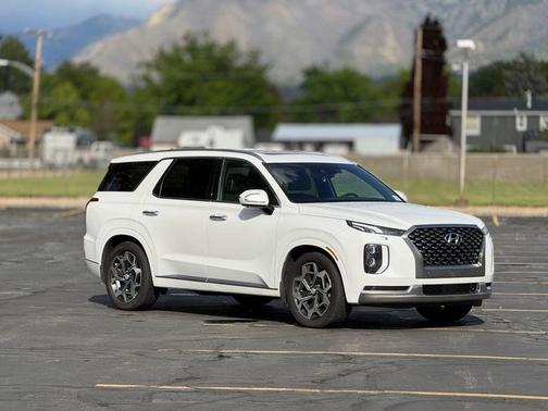 Hyper White 2022 Hyundai PALISADE Calligraphy