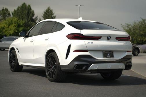 Alpine White 2021 BMW X6 xDrive40i
