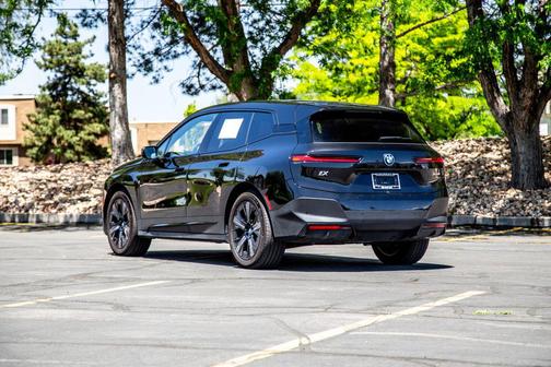 Black Sapphire Metallic 2024 BMW iX xDrive50