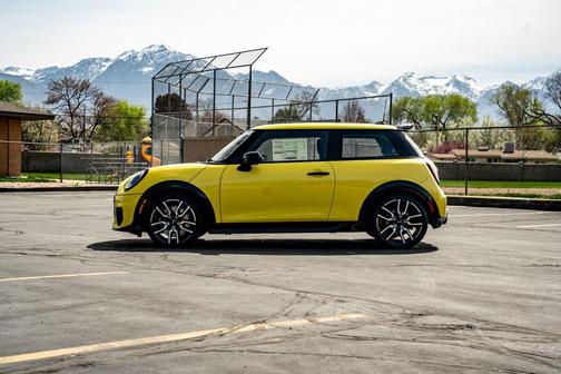 Sunny Side Yellow 2026 MINI Hardtop Cooper S