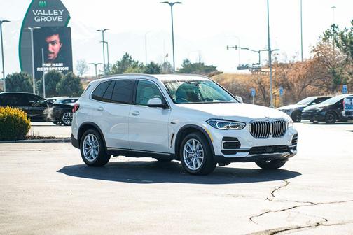 2023 BMW X5 PHEV xDrive45e