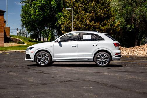 Glacier White 2016 Audi Q3 2.0T Premium Plus