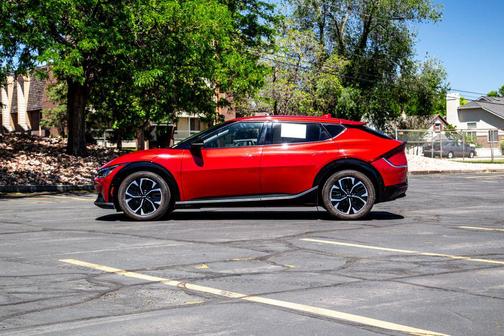 Runway Red 2022 Kia EV6 Wind