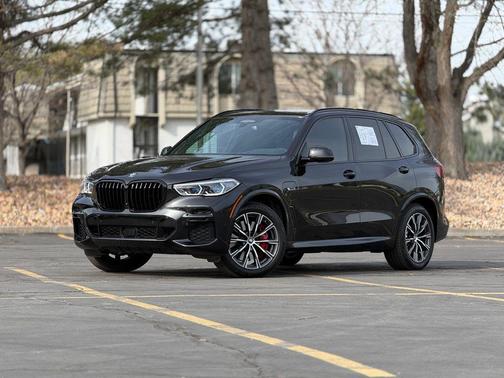 Black Sapphire Metallic 2023 BMW X5 PHEV xDrive45e