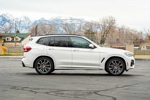 2021 BMW X3 M40i