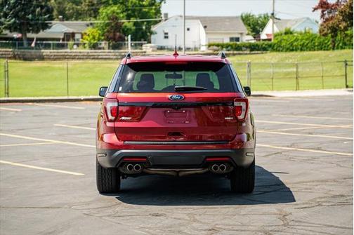 2018 Ford Explorer Sport