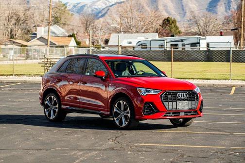 2021 Audi Q3 45 S line Premium Plus