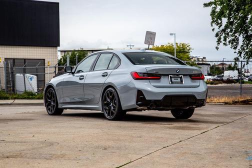 Brooklyn Grey Metallic 2026 BMW 330 xDrive NA