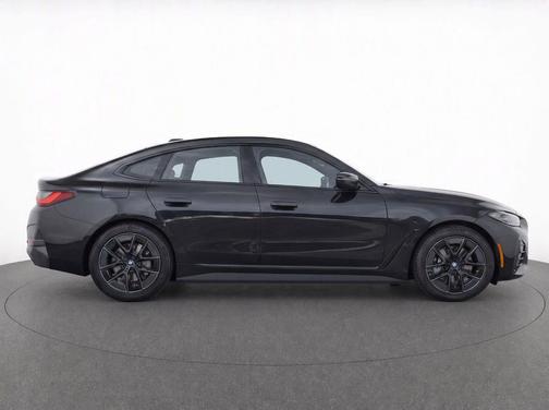 Black Sapphire Metallic 2023 BMW i4 Gran Coupe eDrive35
